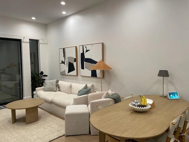 Foto del edificio - 681 Benvenue Ave