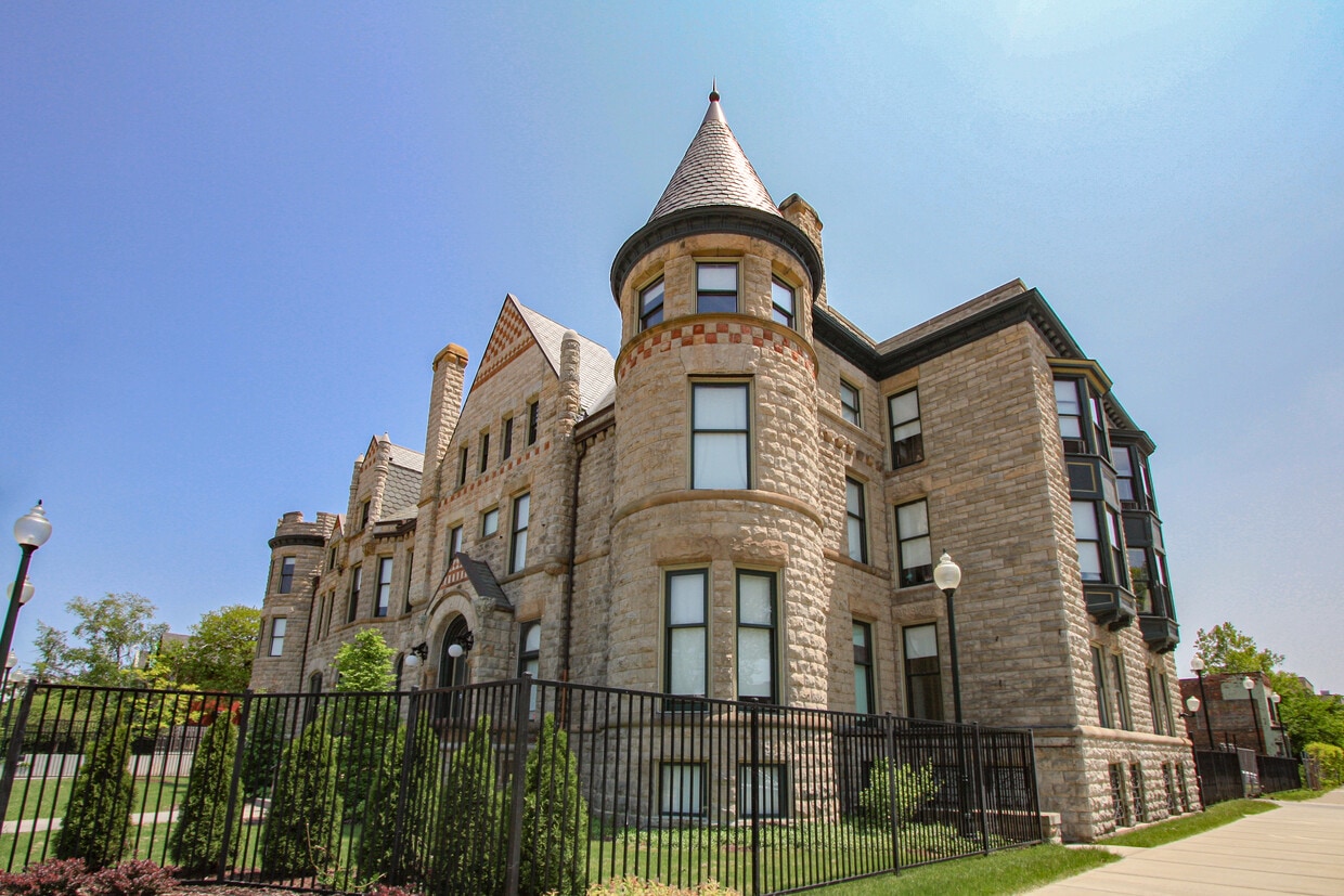 The James Scott Mansion - James Scott Mansion