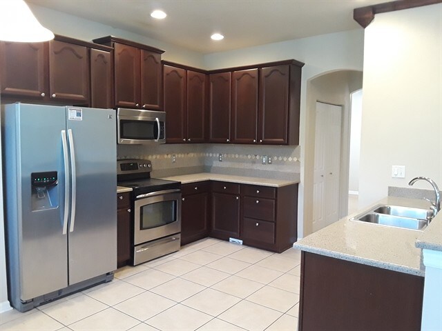 Foto del edificio - 1025 Windton Oak Dr