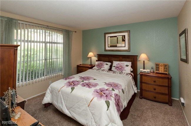 Foto del edificio - 181 S Cross Creek Rd