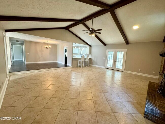 Building Photo - 130 Derby Woods Dr