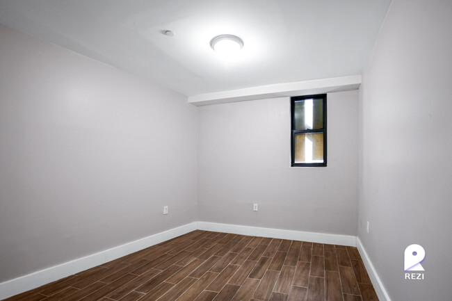 Building Photo - 1428 Franklin Ave