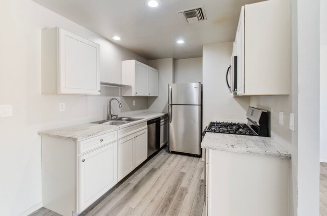 Foto del edificio - Recent Remodel on Lee Street!