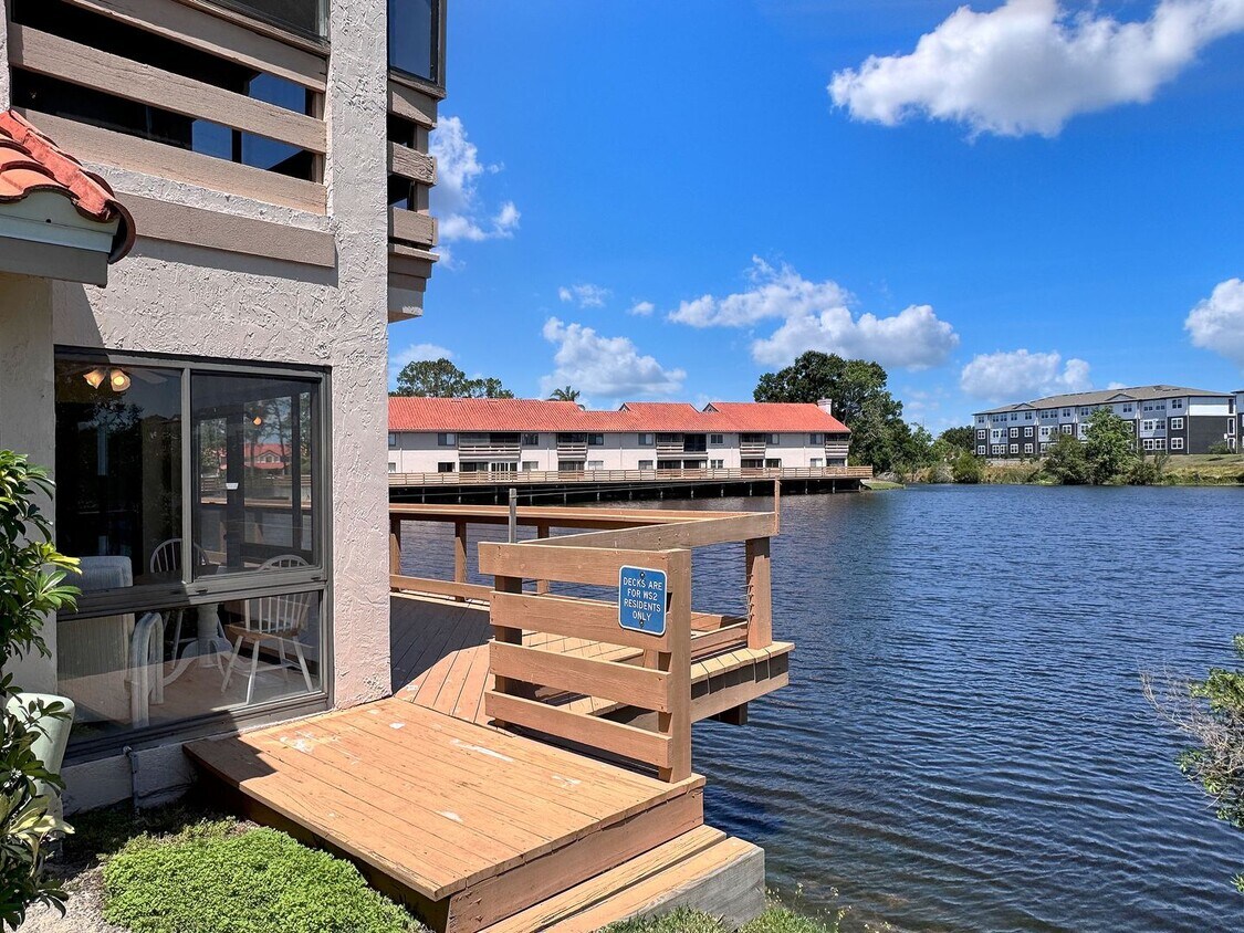 Primary Photo - Beautiful Lake View 2-Bedroom Condo in Win...