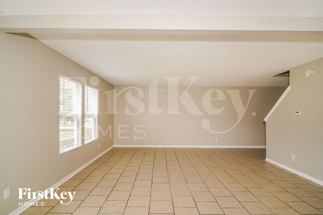 Foto del edificio - 8843 Browns Valley Ln