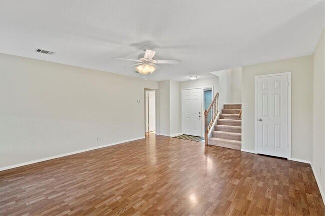 Foto del edificio - 8905 Bridgewood Trail