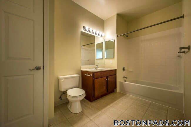 Foto del edificio - 311 Lowell St