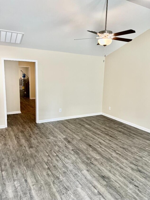 Foto principal - 1476 Murrill Hill Rd