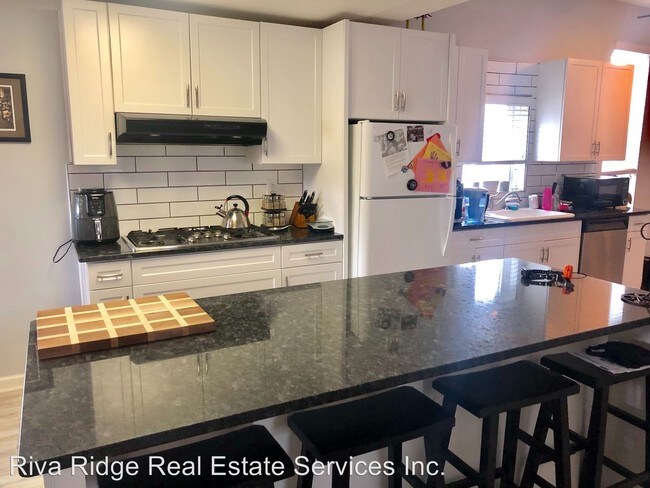 Foto del edificio - 319 Sweetbriar St