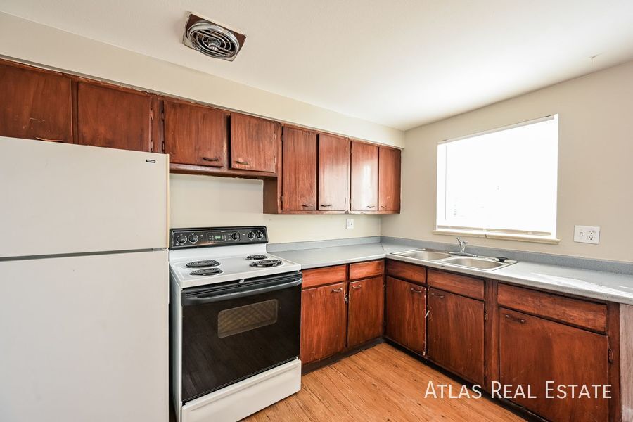 Foto principal - 7157 Stuart St