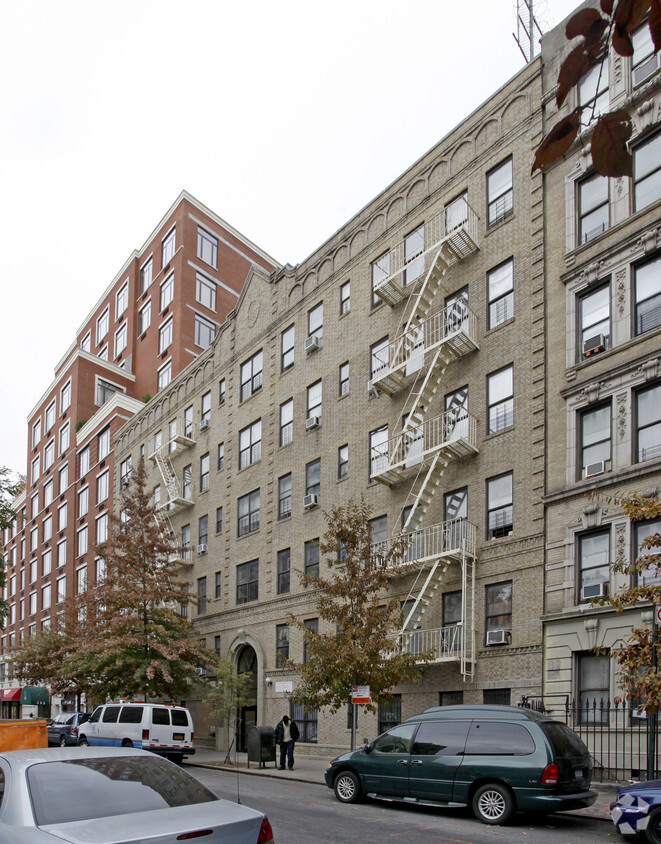 Primary Photo - 55 W 129th Street