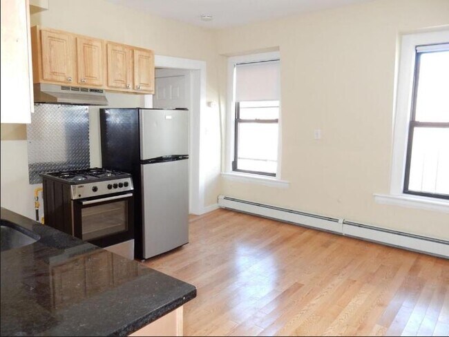 Foto del edificio - 232 Cambridge St