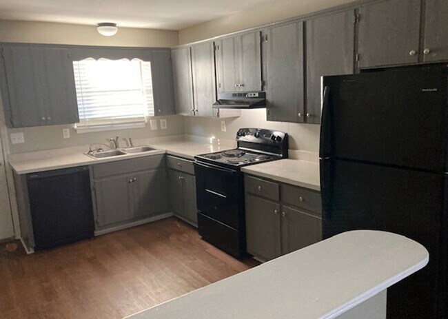 Foto del edificio - Two-bedroom Duplex in Gallatin