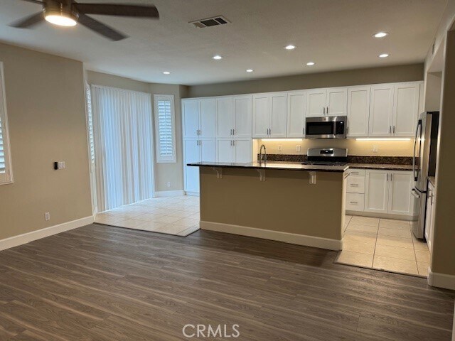 Foto del edificio - 6922 Monaco Pkwy