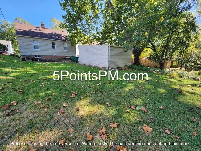Foto del edificio - 5178 Homewood Ave