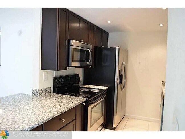 Foto del edificio - 1434 NE 5th Ave
