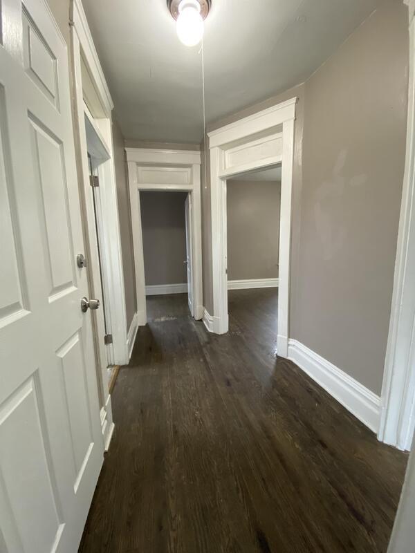 Foto del edificio - 800 E 33rd St