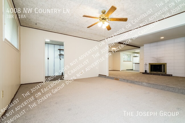 Foto del edificio - 4008 Country Ln NW