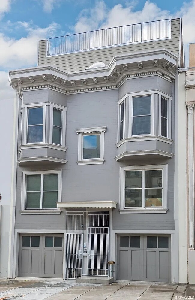 Building Photo - 114 Russ St