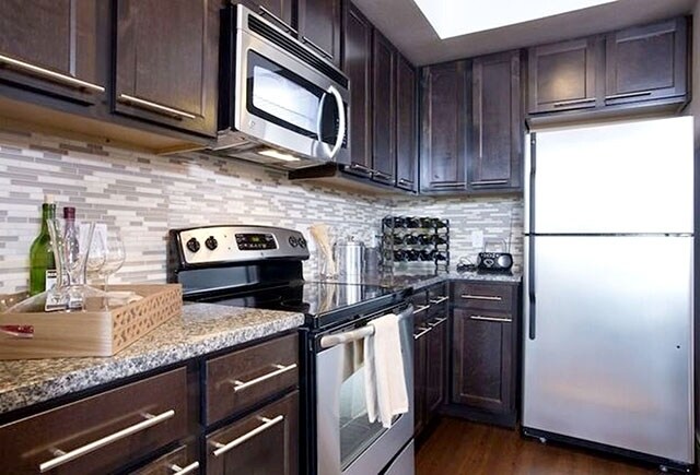 Building Photo - 145 S Heights Blvd