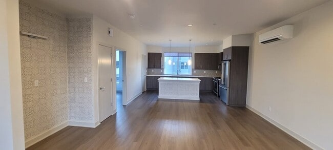 Kitchen - 17905 35th Ave SE