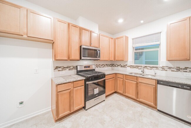 Building Photo - 27618 Mesabe Dr