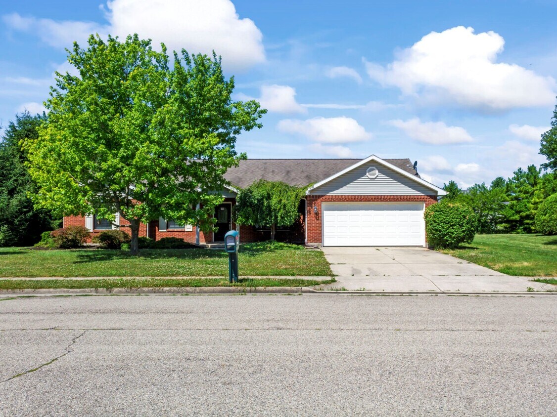 2635 Alexander Court House Rental in Troy, OH