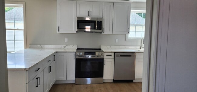 Building Photo - 53 Henrietta St