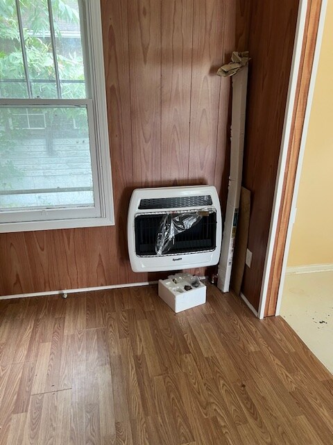 Building Photo - 2508 Gurnee Ave