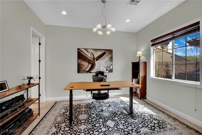 Foto del edificio - 2805 Molinard Ct