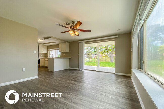 Building Photo - 3639 Rock Royal Dr