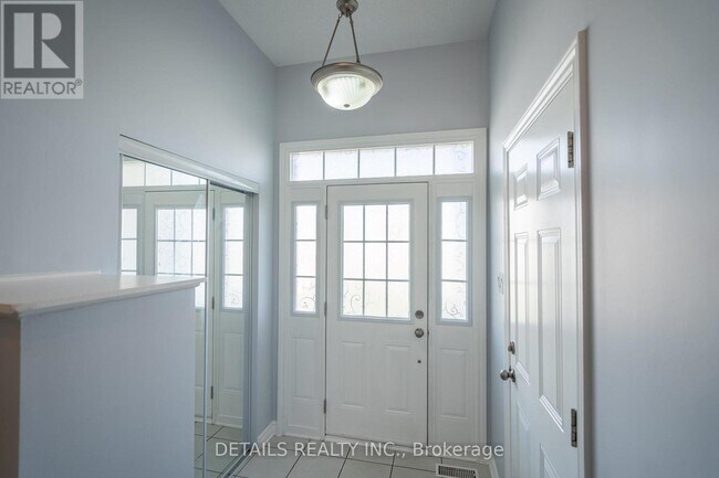 Building Photo - 303 Bobolink Ridge