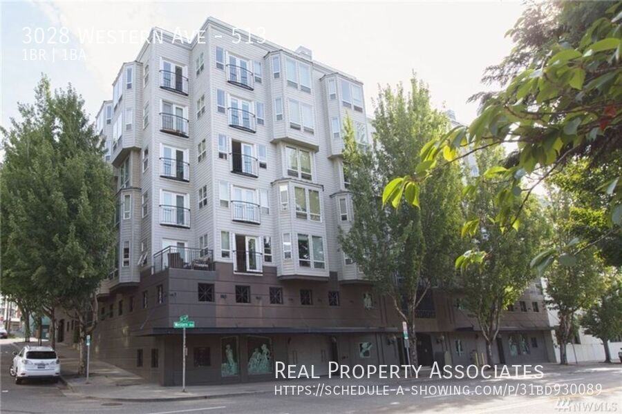 Foto principal - 3028 Western Ave