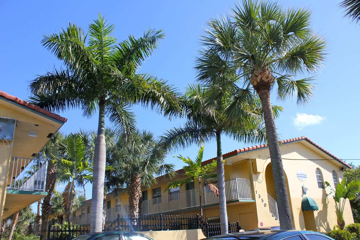 Foto principal - 1350 NE 5th Terrace