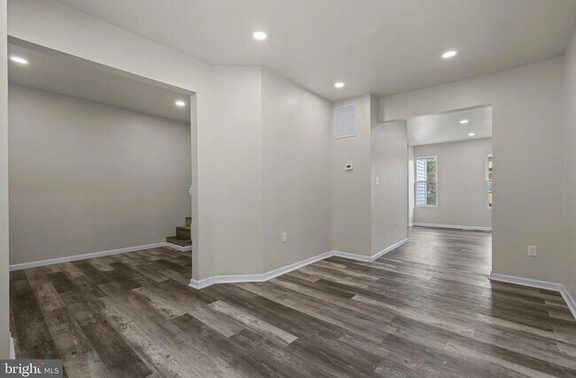 Foto del edificio - Charming 4 Bedroom Home in West Baltimore