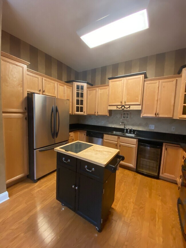 Foto del edificio - 2588 Moss Creek Rd