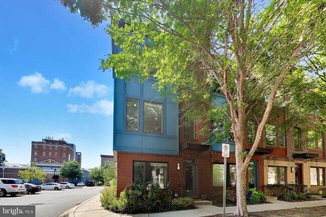 Foto del edificio - 5600 45th Ave