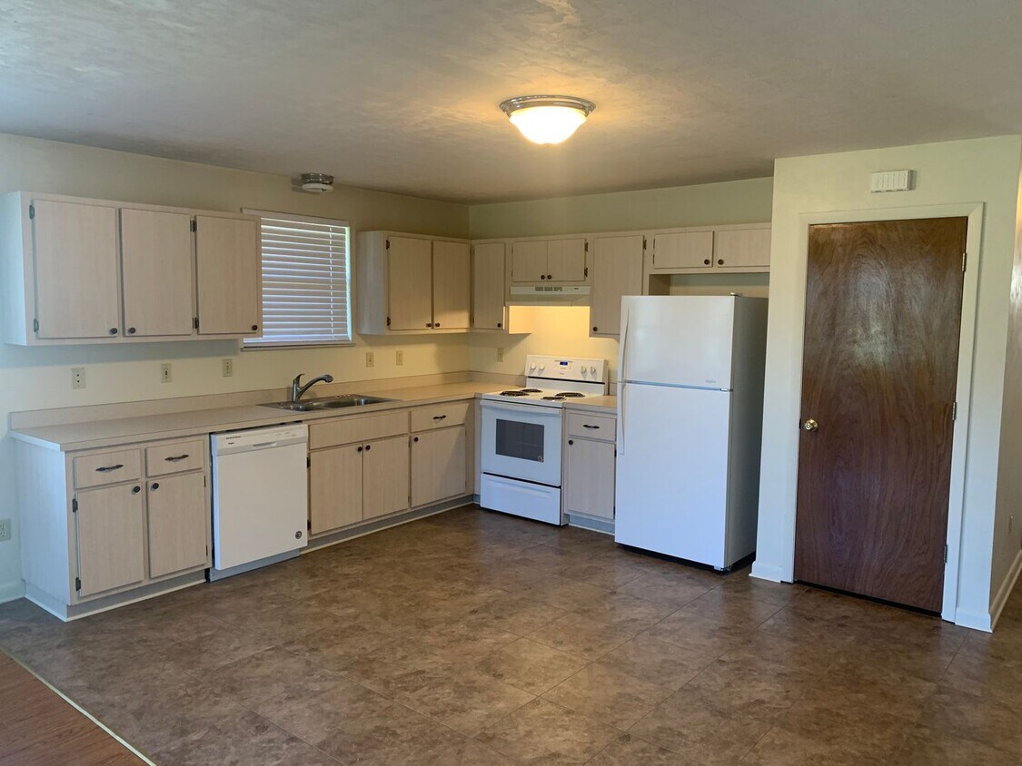 Primary Photo - 2 Bedroom in Turkey Creek