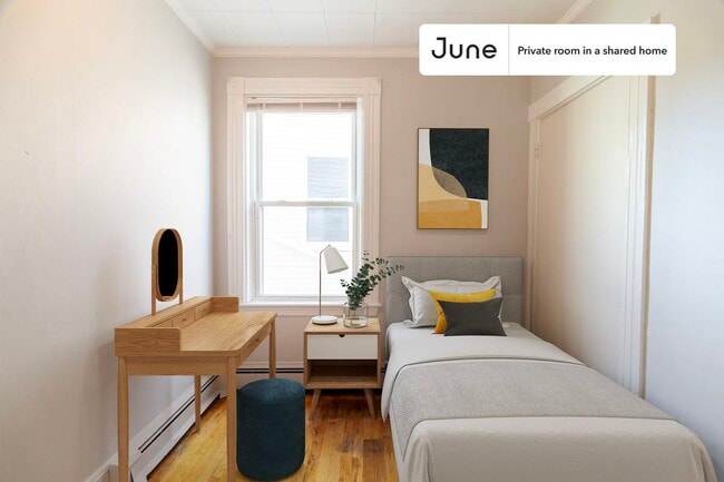 Private bedroom in 3 bed/1 bath Home - Private bedroom in 3 bed/1 bath Home