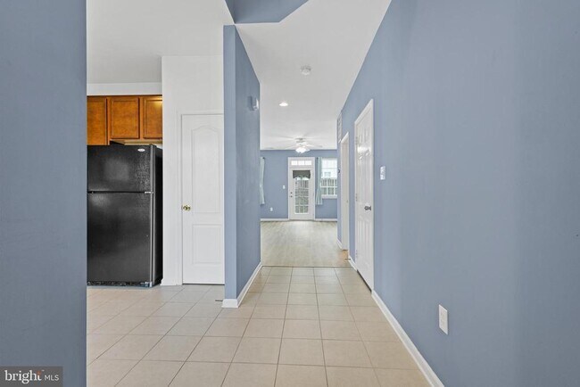 Building Photo - 305 Prestwick Ln