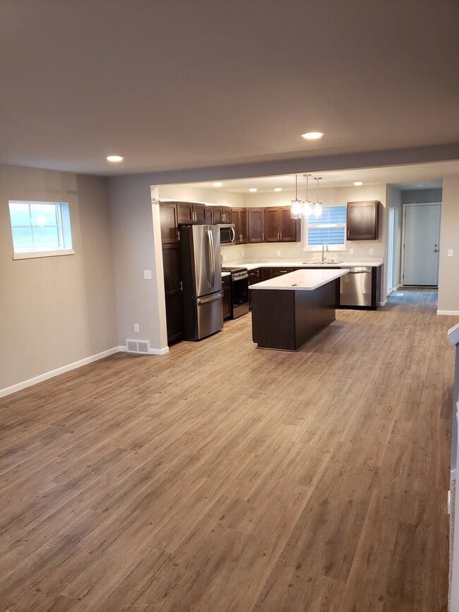 Building Photo - 5852 Tranquility Trl