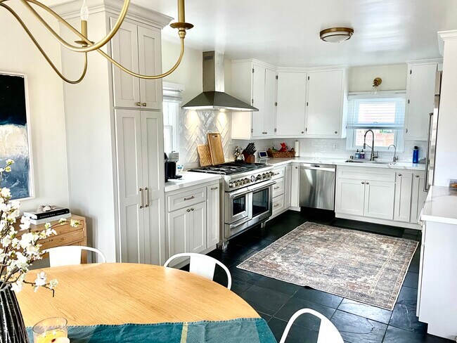 Foto del edificio - 1011 Owosso Ave