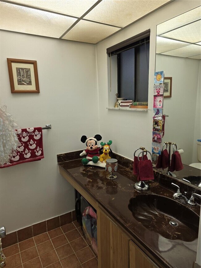 Foto del edificio - 8035 SW 107th Ave