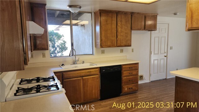 Foto del edificio - 7314 Palomar Ave