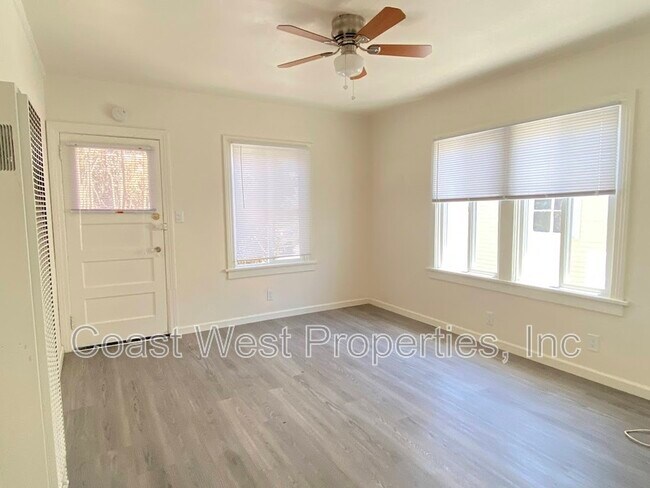 Foto del edificio - 4469 Maryland St