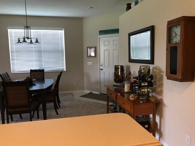 Foto del edificio - 8218 Summer Greens Terrace