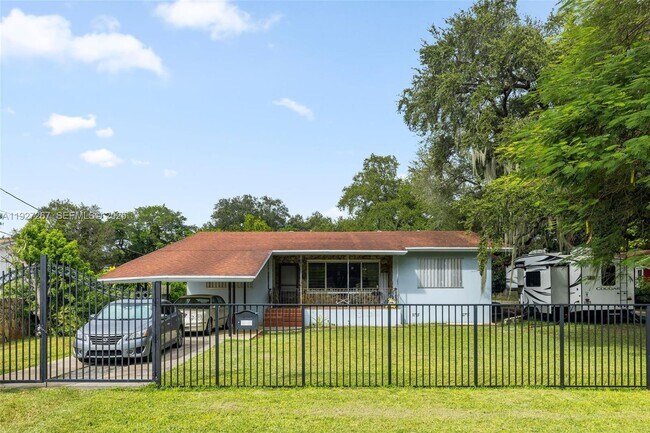 Building Photo - 535 NW 90th St