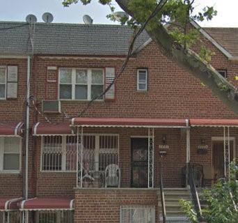 Foto principal - 1031 E 102nd St