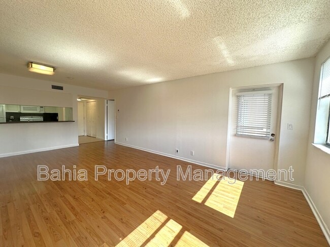 Foto del edificio - 8160 Geneva Ct