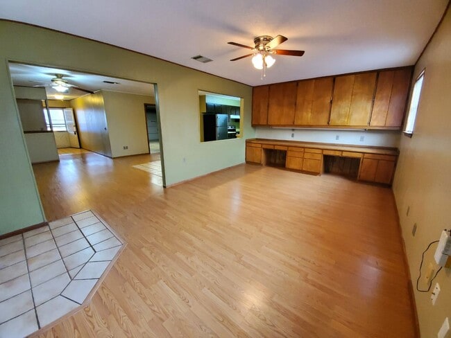 Building Photo - 146 Trail Wood